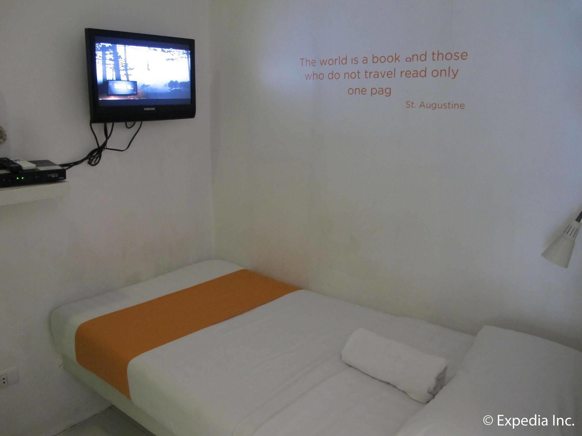 Islands Stay Hotels - Uptown Cebu Ngoại thất bức ảnh