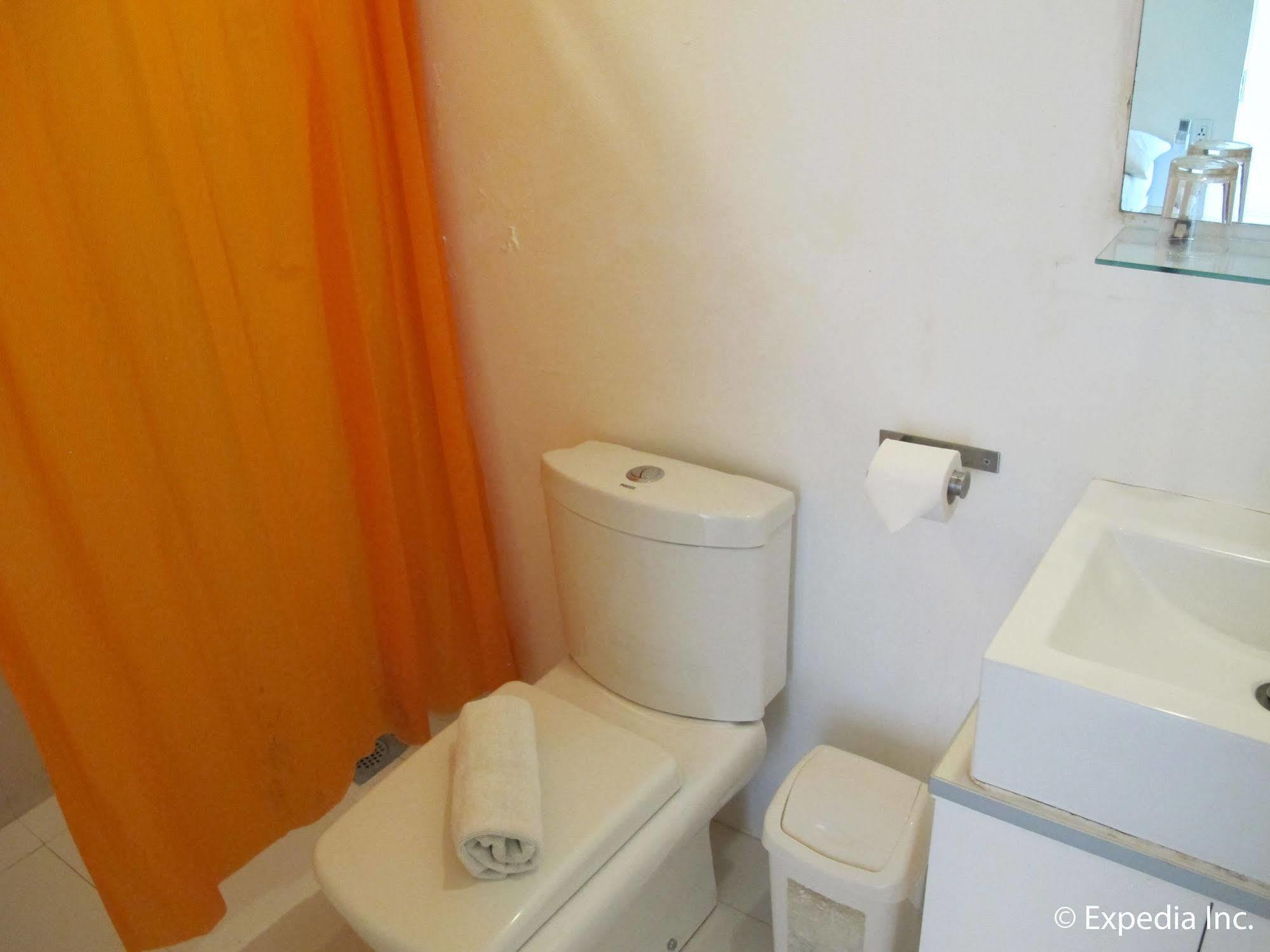 Islands Stay Hotels - Uptown Cebu Ngoại thất bức ảnh